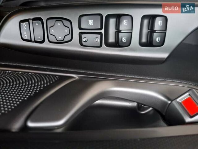 Сірий Хендай Kona, об'ємом двигуна 0 л та пробігом 114 тис. км за 17300 $, фото 21 на Automoto.ua