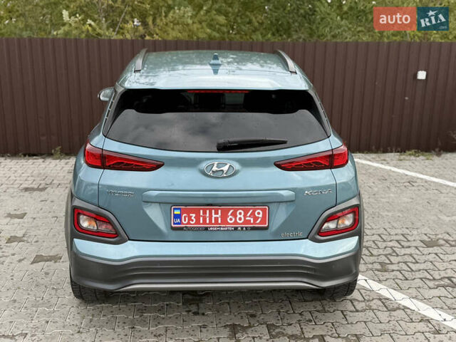 Серый Хендай Kona, объемом двигателя 0 л и пробегом 127 тыс. км за 17650 $, фото 20 на Automoto.ua