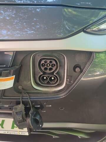 Серый Хендай Kona, объемом двигателя 0 л и пробегом 105 тыс. км за 17999 $, фото 22 на Automoto.ua