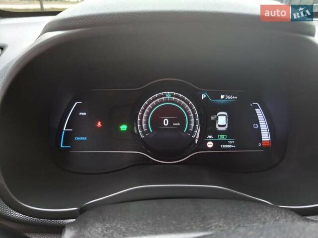 Хендай Kona 2019 в Днепре (Днепропетровске) на Automoto.ua Серый Хендай Kona, объемом двигателя 0 л и пробегом 130 тыс. км за 17400 $, фото 15 на Automoto.ua