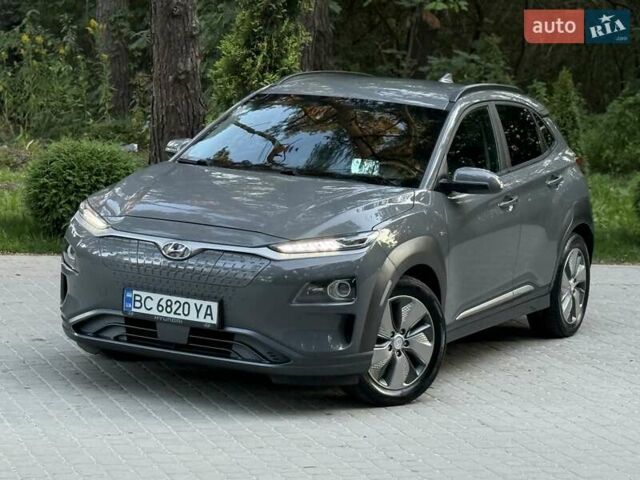 Серый Хендай Kona, объемом двигателя 0 л и пробегом 95 тыс. км за 17300 $, фото 17 на Automoto.ua