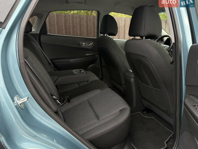 Серый Хендай Kona, объемом двигателя 0 л и пробегом 127 тыс. км за 17650 $, фото 32 на Automoto.ua