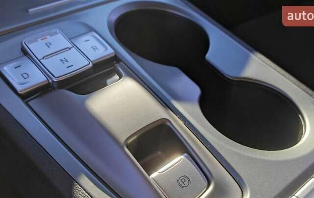 Сірий Хендай Kona, об'ємом двигуна 0 л та пробігом 71 тис. км за 17500 $, фото 3 на Automoto.ua