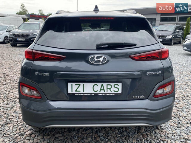 Сірий Хендай Kona, об'ємом двигуна 0 л та пробігом 115 тис. км за 18700 $, фото 12 на Automoto.ua