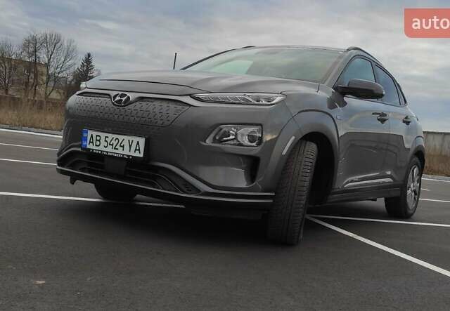 Сірий Хендай Kona, об'ємом двигуна 0 л та пробігом 71 тис. км за 17500 $, фото 23 на Automoto.ua