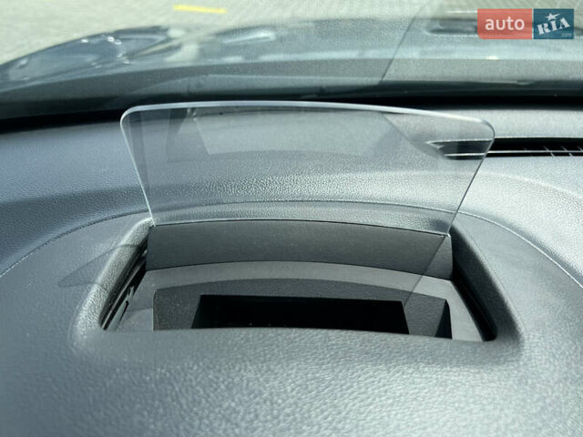 Серый Хендай Kona, объемом двигателя 0 л и пробегом 96 тыс. км за 17300 $, фото 27 на Automoto.ua