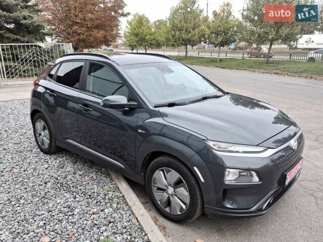 Хендай Kona 2019 в Днепре (Днепропетровске) на Automoto.ua Серый Хендай Kona, объемом двигателя 0 л и пробегом 130 тыс. км за 17400 $, фото 4 на Automoto.ua