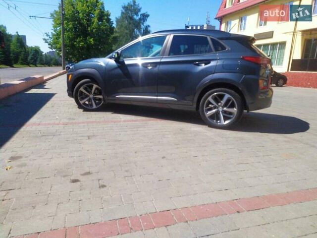 Серый Хендай Kona, объемом двигателя 1.6 л и пробегом 77 тыс. км за 15500 $, фото 5 на Automoto.ua
