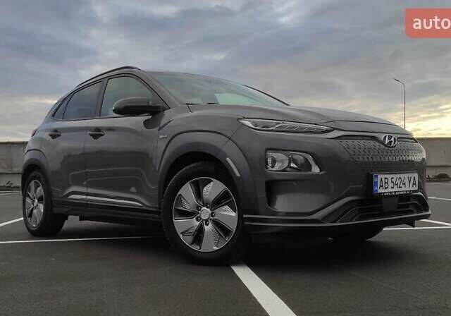 Сірий Хендай Kona, об'ємом двигуна 0 л та пробігом 71 тис. км за 17500 $, фото 22 на Automoto.ua