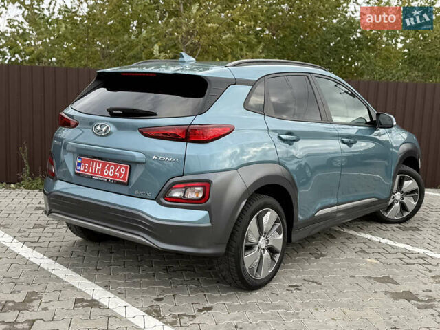 Серый Хендай Kona, объемом двигателя 0 л и пробегом 127 тыс. км за 17650 $, фото 24 на Automoto.ua