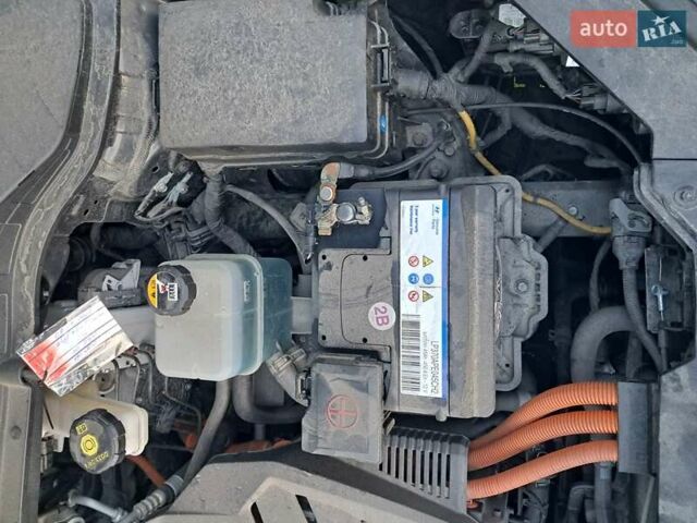 Сірий Хендай Kona, об'ємом двигуна 0 л та пробігом 141 тис. км за 19000 $, фото 37 на Automoto.ua