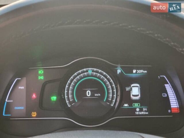 Серый Хендай Kona, объемом двигателя 0 л и пробегом 151 тыс. км за 16399 $, фото 19 на Automoto.ua