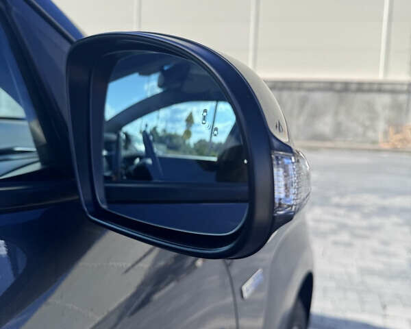 Сірий Хендай Kona, об'ємом двигуна 0 л та пробігом 164 тис. км за 16800 $, фото 33 на Automoto.ua