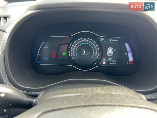 Серый Хендай Kona, объемом двигателя 0 л и пробегом 96 тыс. км за 17300 $, фото 20 на Automoto.ua