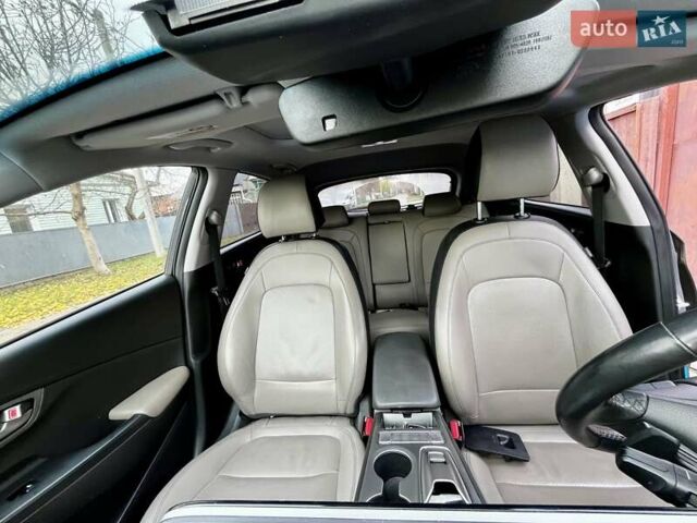 Сірий Хендай Kona, об'ємом двигуна 0 л та пробігом 83 тис. км за 17300 $, фото 4 на Automoto.ua