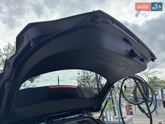 Сірий Хендай Kona, об'ємом двигуна 0 л та пробігом 65 тис. км за 17300 $, фото 62 на Automoto.ua