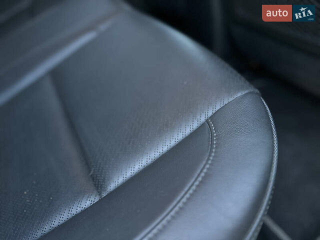 Серый Хендай Kona, объемом двигателя 0 л и пробегом 126 тыс. км за 17300 $, фото 67 на Automoto.ua