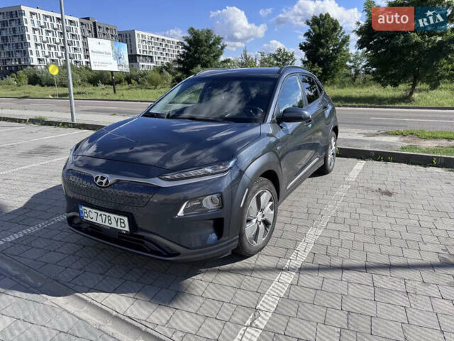 Сірий Хендай Kona, об'ємом двигуна 0 л та пробігом 164 тис. км за 16800 $, фото 4 на Automoto.ua