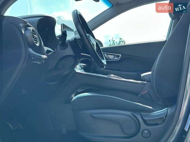 Сірий Хендай Kona, об'ємом двигуна 0 л та пробігом 137 тис. км за 16700 $, фото 25 на Automoto.ua