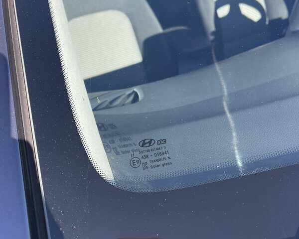 Серый Хендай Kona, объемом двигателя 2 л и пробегом 93 тыс. км за 15900 $, фото 12 на Automoto.ua