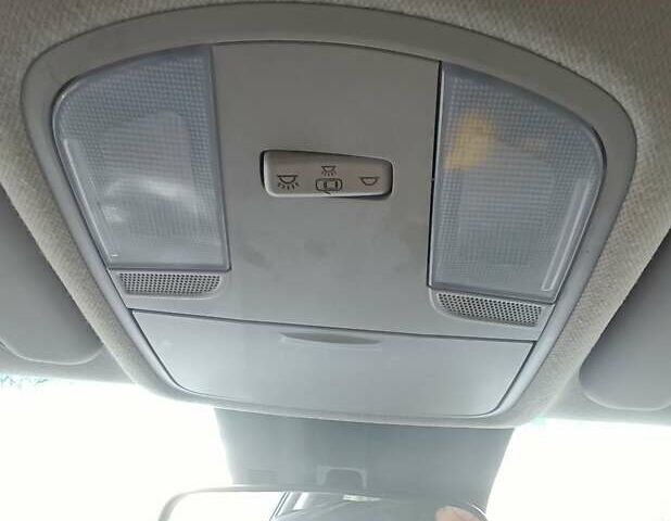 Сірий Хендай Kona, об'ємом двигуна 2 л та пробігом 112 тис. км за 14200 $, фото 21 на Automoto.ua