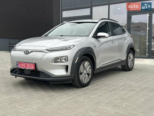 Серый Хендай Kona, объемом двигателя 0 л и пробегом 62 тыс. км за 18900 $, фото 17 на Automoto.ua