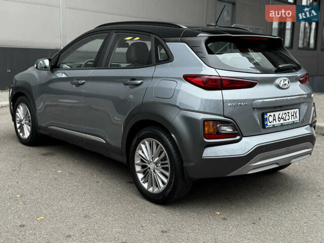 Сірий Хендай Kona, об'ємом двигуна 1.6 л та пробігом 32 тис. км за 18999 $, фото 5 на Automoto.ua