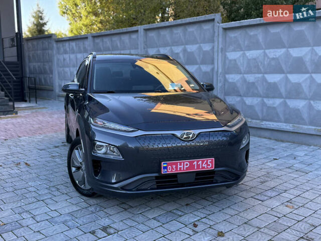 Сірий Хендай Kona, об'ємом двигуна 0 л та пробігом 114 тис. км за 15999 $, фото 61 на Automoto.ua