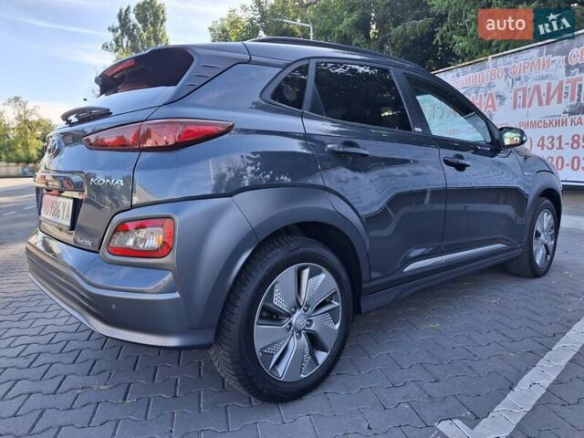 Серый Хендай Kona, объемом двигателя 0 л и пробегом 46 тыс. км за 16500 $, фото 4 на Automoto.ua