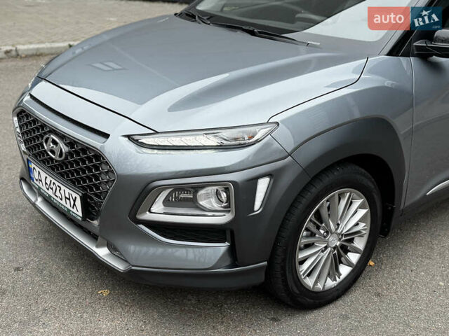 Сірий Хендай Kona, об'ємом двигуна 1.6 л та пробігом 32 тис. км за 18999 $, фото 1 на Automoto.ua