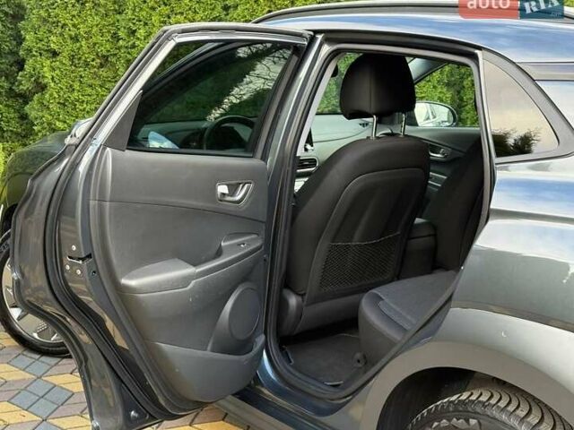 Сірий Хендай Kona, об'ємом двигуна 0 л та пробігом 36 тис. км за 16400 $, фото 21 на Automoto.ua