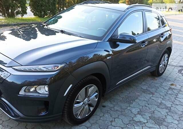 Сірий Хендай Kona, об'ємом двигуна 0 л та пробігом 39 тис. км за 18500 $, фото 45 на Automoto.ua