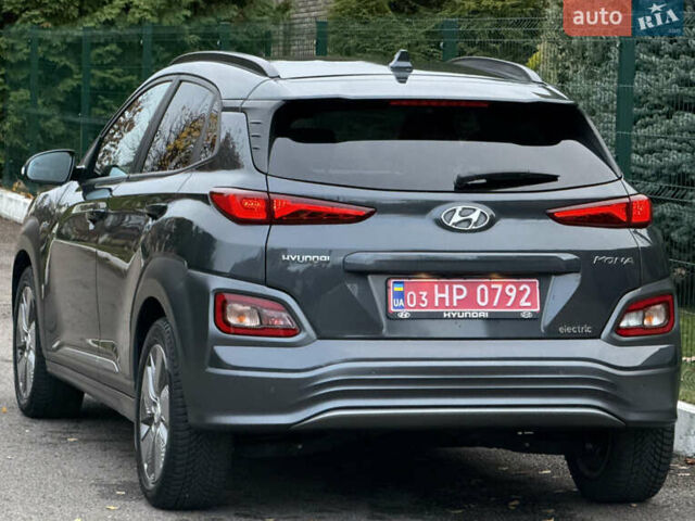 Сірий Хендай Kona, об'ємом двигуна 0 л та пробігом 81 тис. км за 17200 $, фото 20 на Automoto.ua