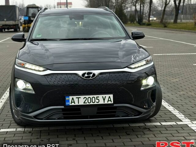 Сірий Хендай Kona, об'ємом двигуна 0 л та пробігом 41 тис. км за 20500 $, фото 1 на Automoto.ua