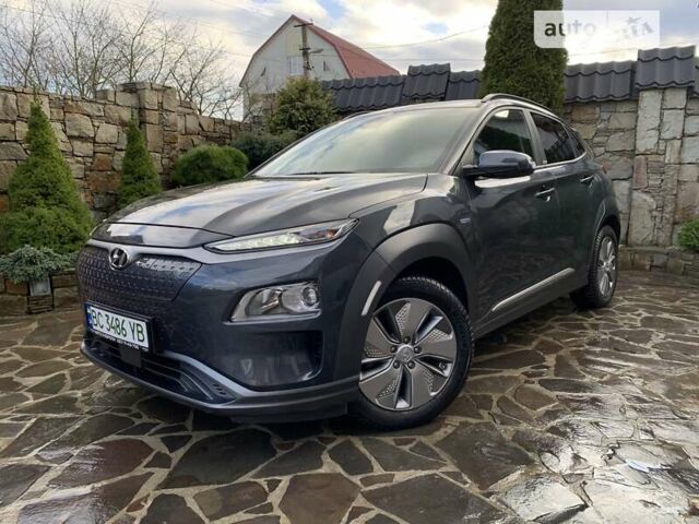 Сірий Хендай Kona, об'ємом двигуна 0 л та пробігом 34 тис. км за 17300 $, фото 2 на Automoto.ua