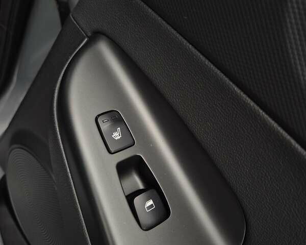 Сірий Хендай Kona, об'ємом двигуна 0 л та пробігом 99 тис. км за 19499 $, фото 24 на Automoto.ua