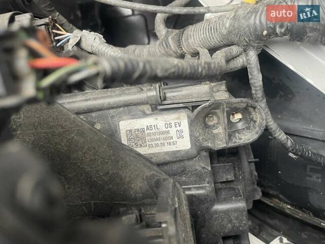 Серый Хендай Kona, объемом двигателя 0 л и пробегом 114 тыс. км за 17100 $, фото 54 на Automoto.ua