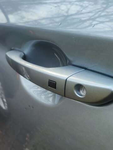 Сірий Хендай Kona, об'ємом двигуна 2 л та пробігом 61 тис. км за 14600 $, фото 20 на Automoto.ua