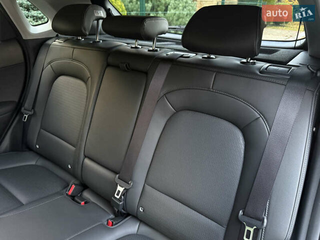 Сірий Хендай Kona, об'ємом двигуна 0 л та пробігом 81 тис. км за 17200 $, фото 66 на Automoto.ua