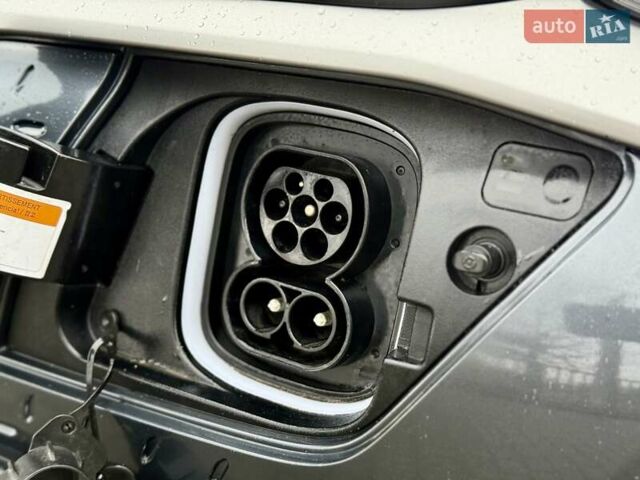 Серый Хендай Kona, объемом двигателя 0 л и пробегом 74 тыс. км за 15250 $, фото 29 на Automoto.ua