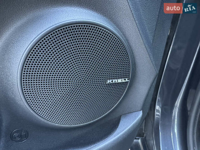 Сірий Хендай Kona, об'ємом двигуна 0 л та пробігом 114 тис. км за 15999 $, фото 13 на Automoto.ua