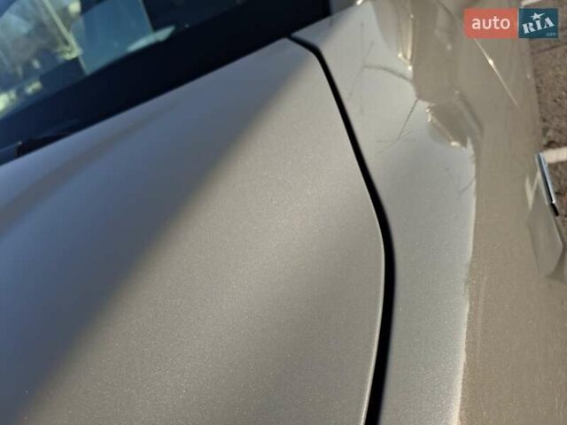 Серый Хендай Kona, объемом двигателя 0 л и пробегом 116 тыс. км за 18600 $, фото 15 на Automoto.ua