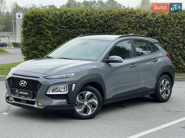 Серый Хендай Kona, объемом двигателя 1.6 л и пробегом 54 тыс. км за 20950 $, фото 8 на Automoto.ua