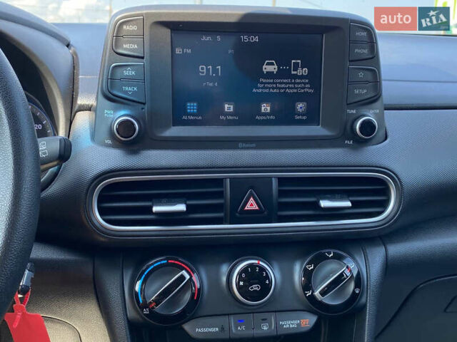 Серый Хендай Kona, объемом двигателя 2 л и пробегом 104 тыс. км за 15200 $, фото 10 на Automoto.ua