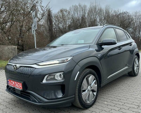 Сірий Хендай Kona, об'ємом двигуна 0 л та пробігом 149 тис. км за 17950 $, фото 5 на Automoto.ua