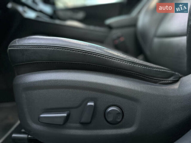 Сірий Хендай Kona, об'ємом двигуна 0 л та пробігом 137 тис. км за 16900 $, фото 53 на Automoto.ua