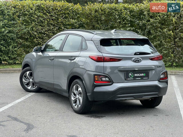 Серый Хендай Kona, объемом двигателя 1.6 л и пробегом 54 тыс. км за 20950 $, фото 15 на Automoto.ua