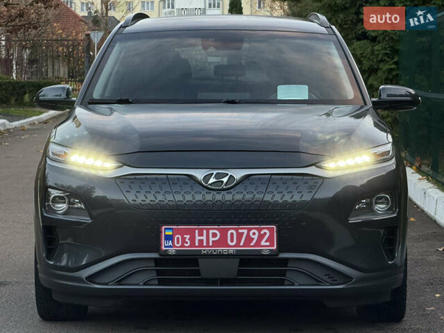 Сірий Хендай Kona, об'ємом двигуна 0 л та пробігом 81 тис. км за 17200 $, фото 4 на Automoto.ua