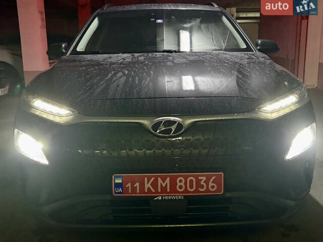 Серый Хендай Kona, объемом двигателя 0 л и пробегом 130 тыс. км за 18500 $, фото 32 на Automoto.ua