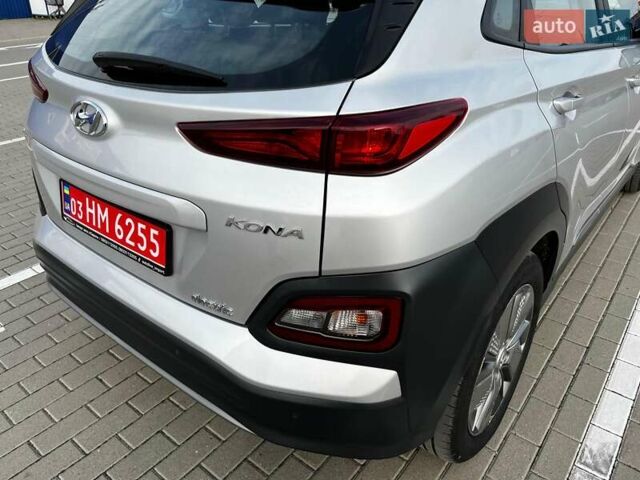 Серый Хендай Kona, объемом двигателя 0 л и пробегом 136 тыс. км за 16700 $, фото 16 на Automoto.ua